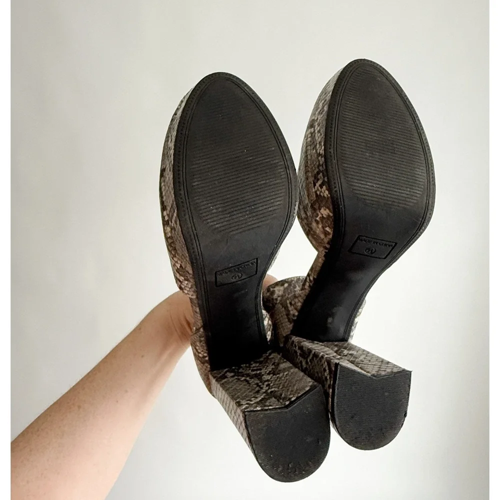 Kaari Blue Riley gray snakeskin platform ankle‎ strap shoes size 9.5